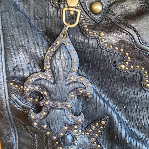 Isabella Fiore - Picture 2 of 10